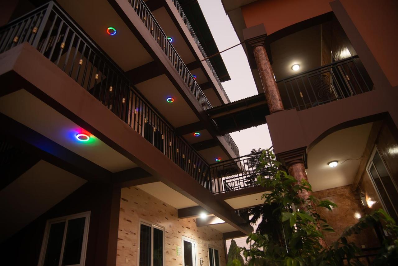Homey Lodge كوماسي المظهر الخارجي الصورة