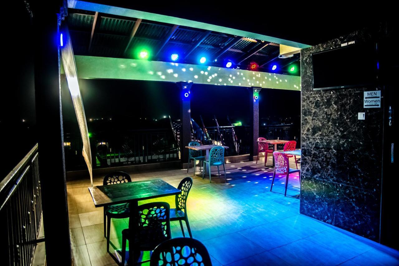 Homey Lodge كوماسي المظهر الخارجي الصورة