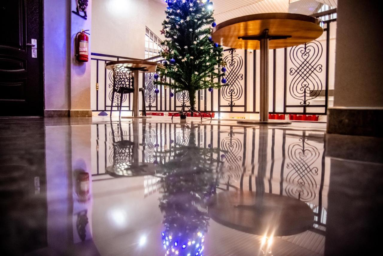 Homey Lodge كوماسي المظهر الخارجي الصورة