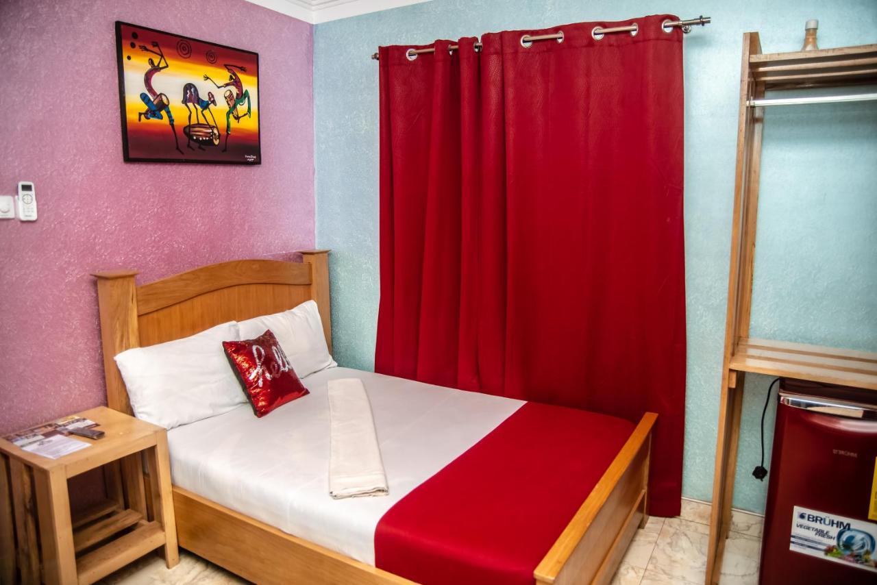 Homey Lodge كوماسي المظهر الخارجي الصورة