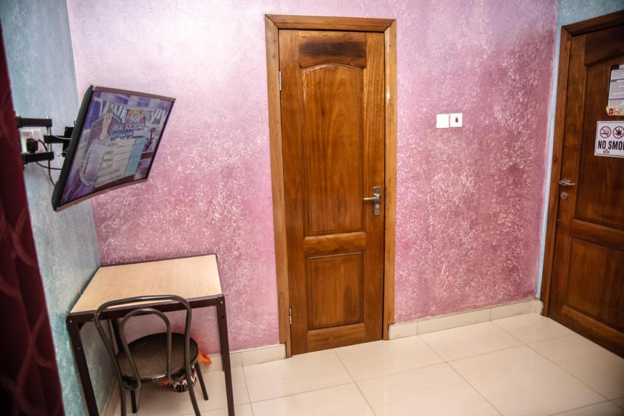Homey Lodge كوماسي المظهر الخارجي الصورة