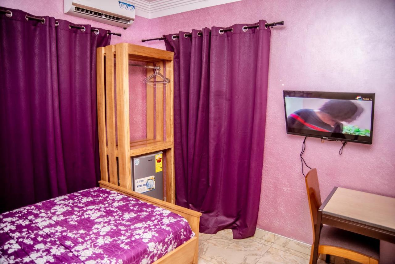 Homey Lodge كوماسي المظهر الخارجي الصورة